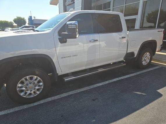 CHEVROLET SILVERADO HD 2024 2GC1YPEY2R1155736 image